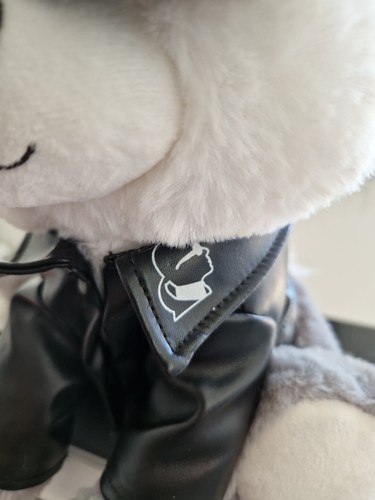 EXCLUSIVE Marionnaud/Karl Lagerfeld HUSKY Plush Toy (Dressed Like Lagerfeld) - 第 2/8 張圖片