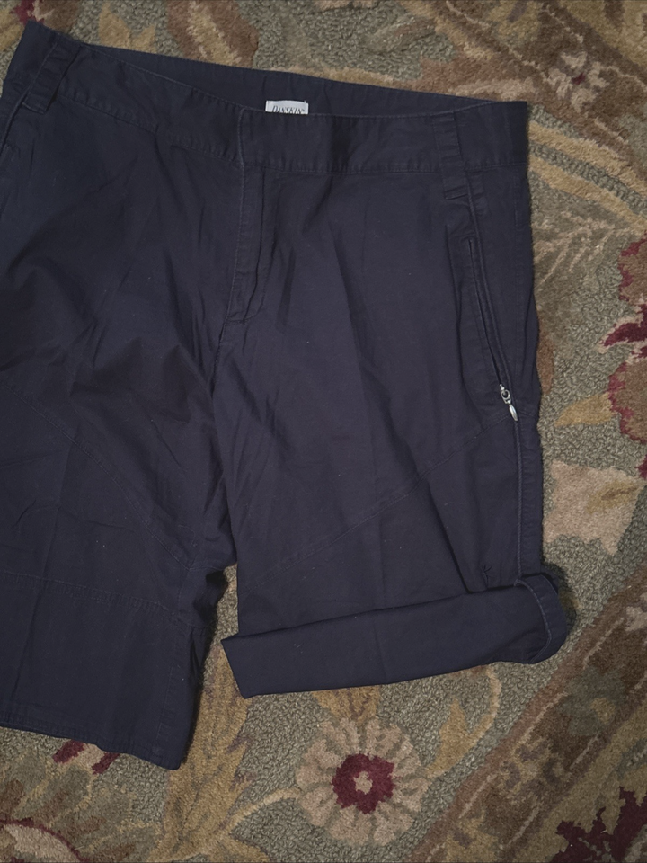 Danskin Now Roll-up Navy Blue Bermuda Shorts - Women's Size L 34
