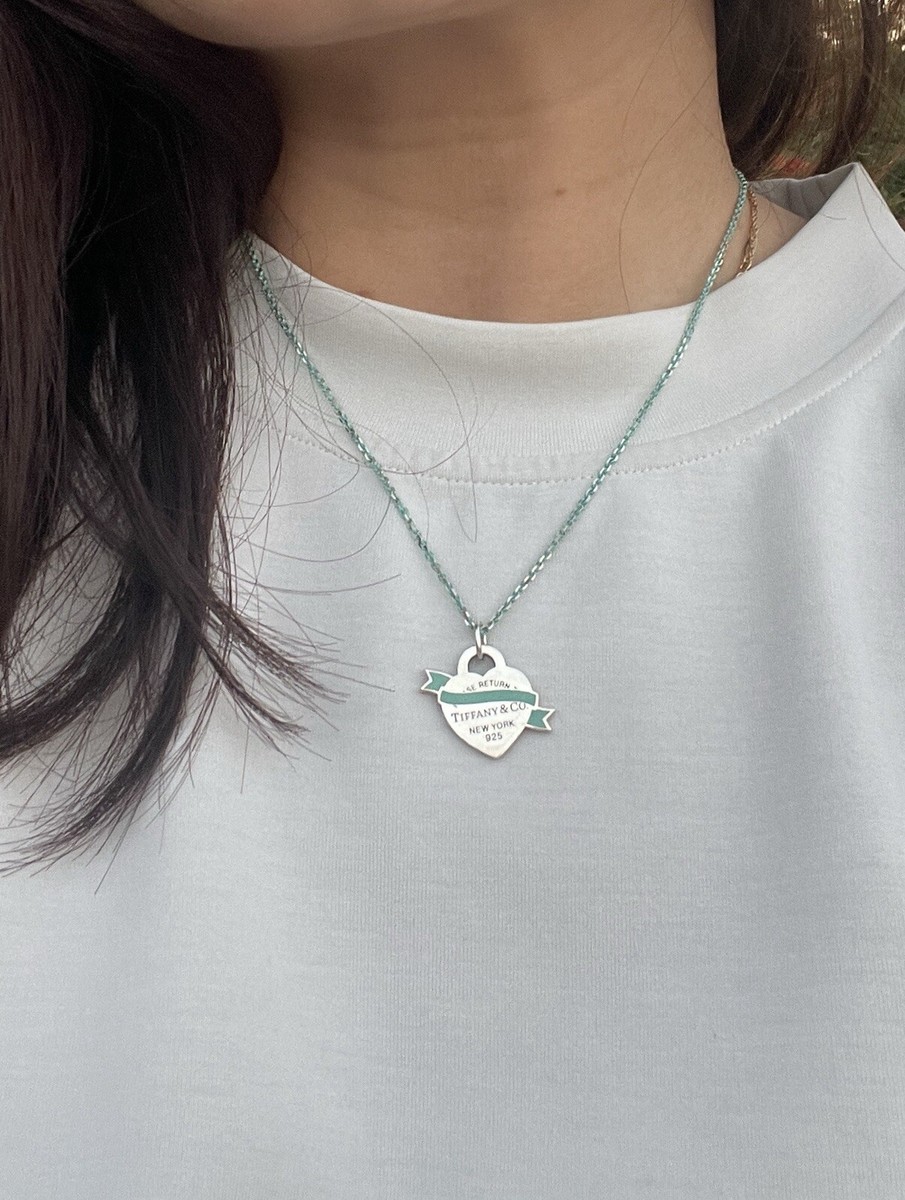 Return To Tiffany Co. Blue Enameled Banner Heart Tag Pendant