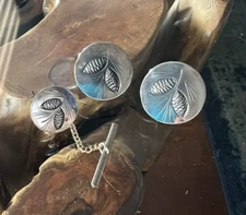 Vintage Sterling Silver Pine Cone Tie Tack & Cufflinks by Stuart Nye