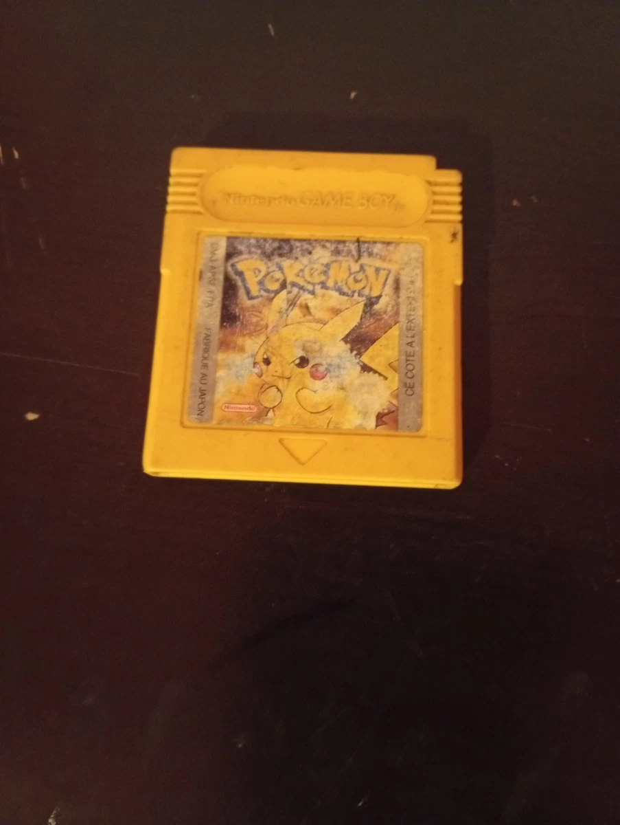 Lot jeu nintendo game color, advance, loupe et notice Pokemon jaune surement fake - Jeux vidéo