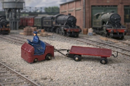 DINKY DUBLO 076 LANSING BAGNALL TRACTOR & TRAILER VINTAGE DIECAST MODEL 1:76