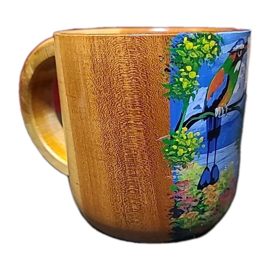 Taza de café de madera de teca Nicaragua pintada a mano Foto 4 de 4
