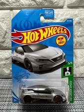 Hot Wheels HW Green Speed 5/5 Nissan Leaf Nismo RC_02 217/250 Silver