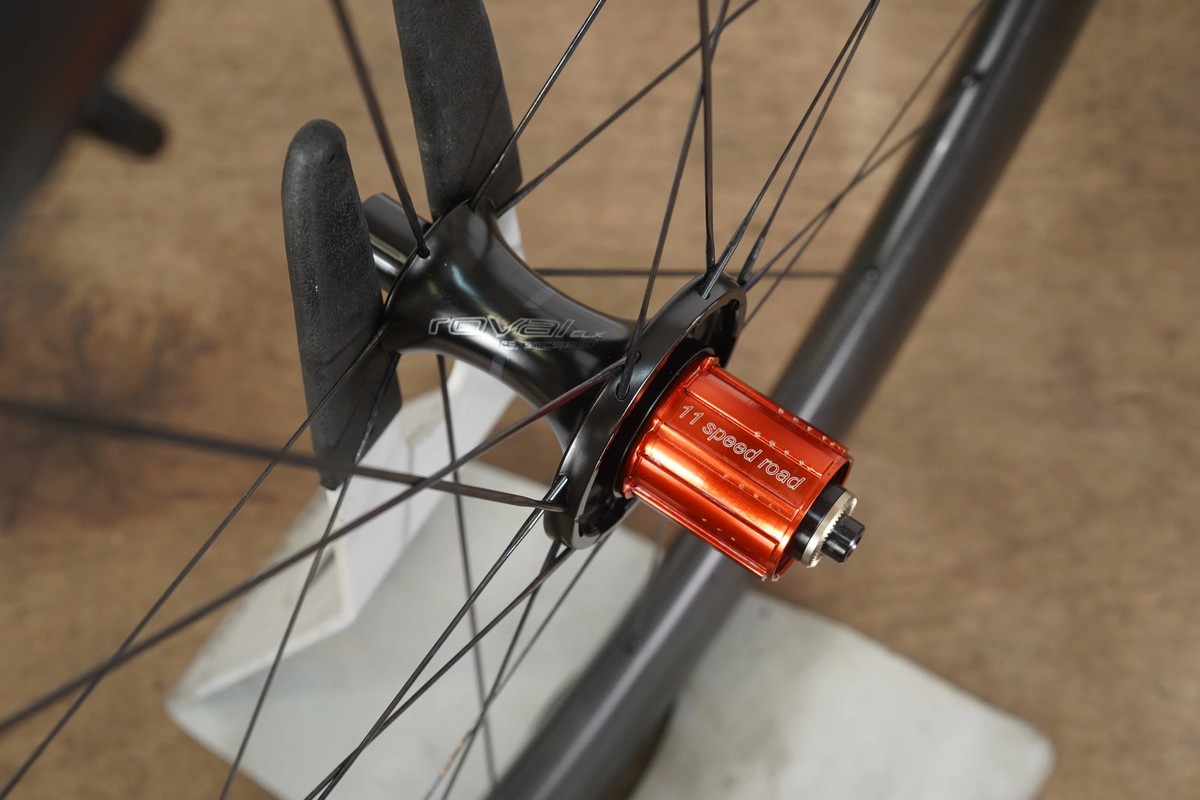 Roval CLX 64 Carbon Tubeless Clincher Rim Brake Wheelset