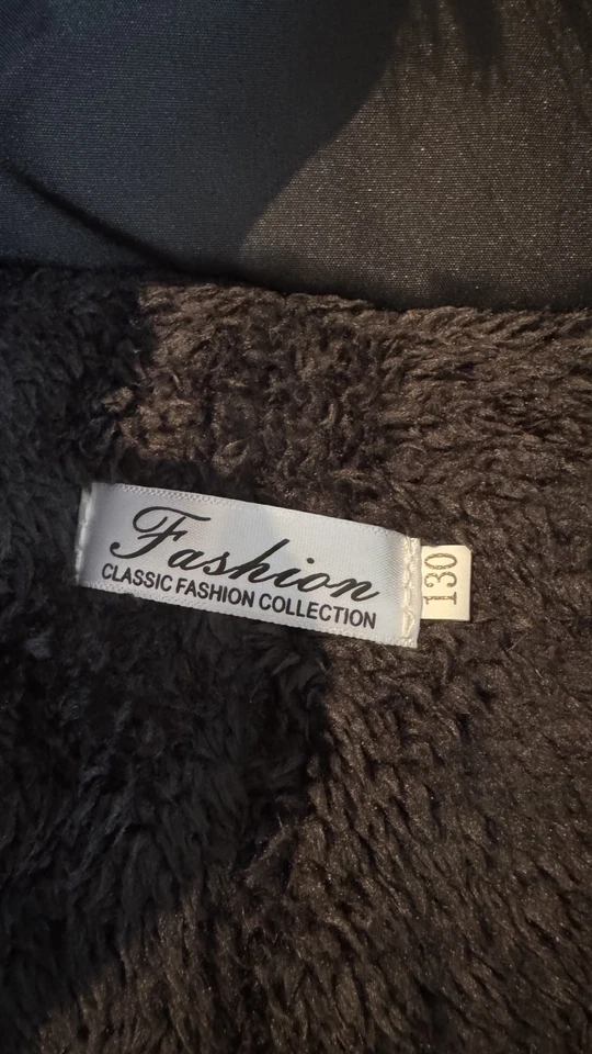 Traje de Nieve Negro Acolchado Niños Talla 130 Tira Reflectante Con Capucha Piel Sintética Invierno Cala Foto 2 de 2