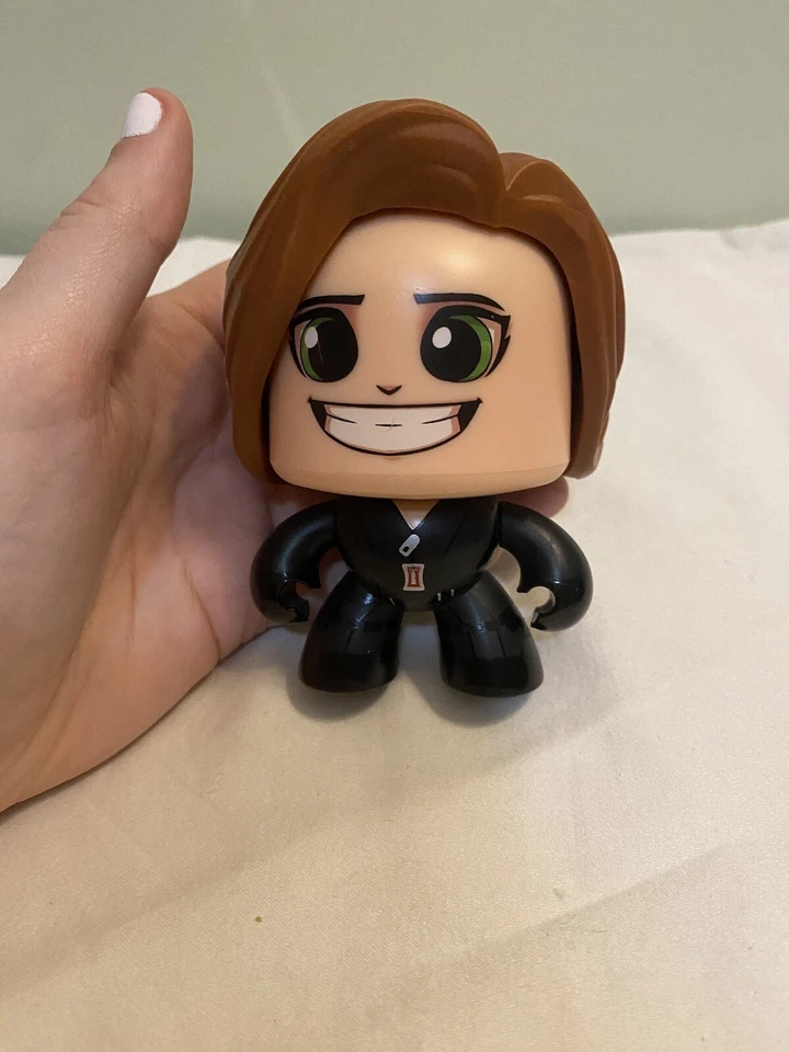 hasbro mighty muggs black widow Action Figure Collectable Figure - Image 2 of 4