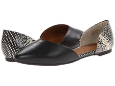 BC Footwear Up All Night Slip on Flats Size 6 Black and White New In Box