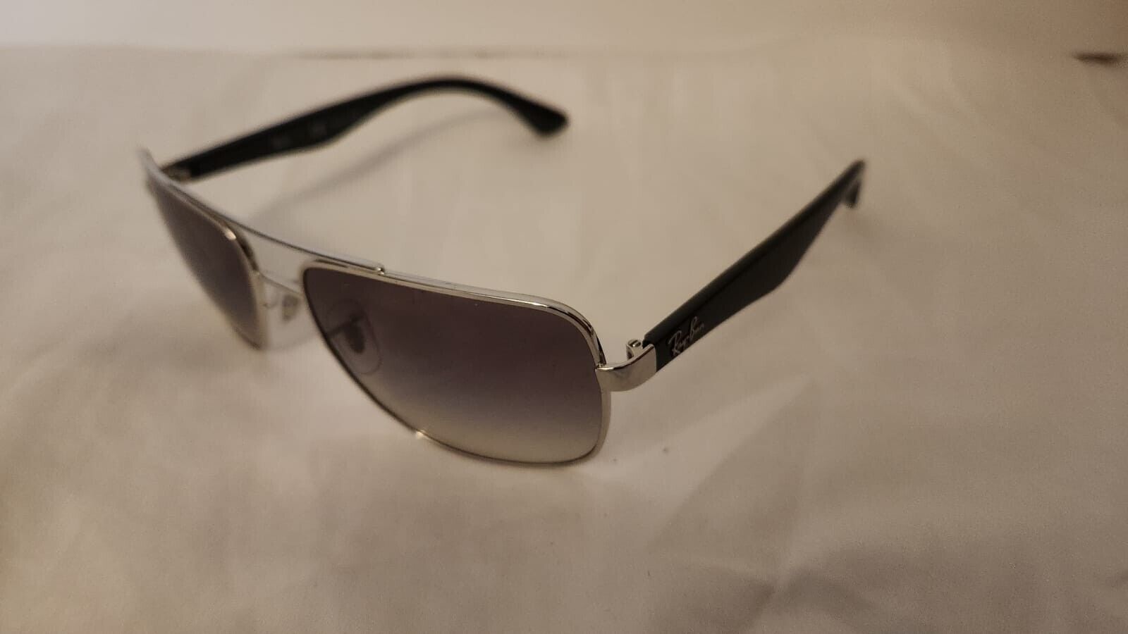 Ray-Ban Rb3025 Classic Mirrored Aviator Sunglasses - image 3