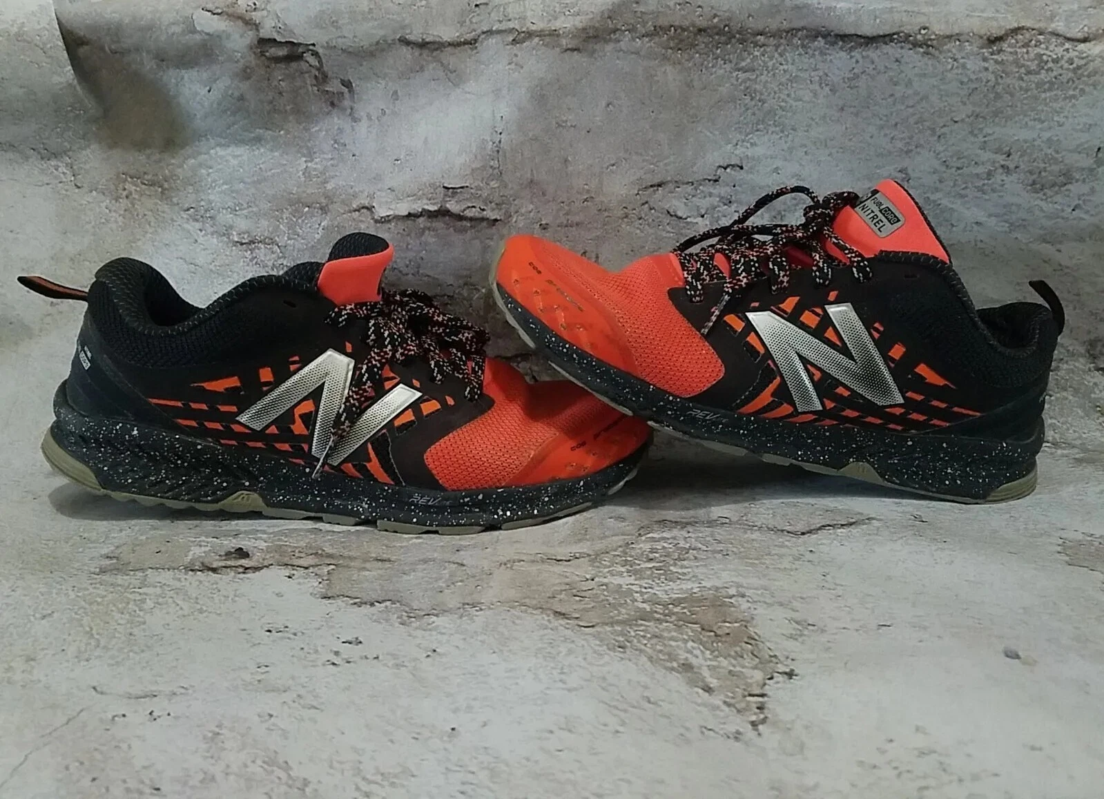 Mens Size 9 New Balance Fuel Core Nitrel V1 Trail Black Orange Shoes