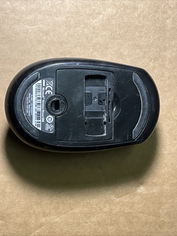 OHNE DONGLE Microsoft Wireless Mouse 5000 Modell 1387 Farbe Schwarz - Bild 4 von 4
