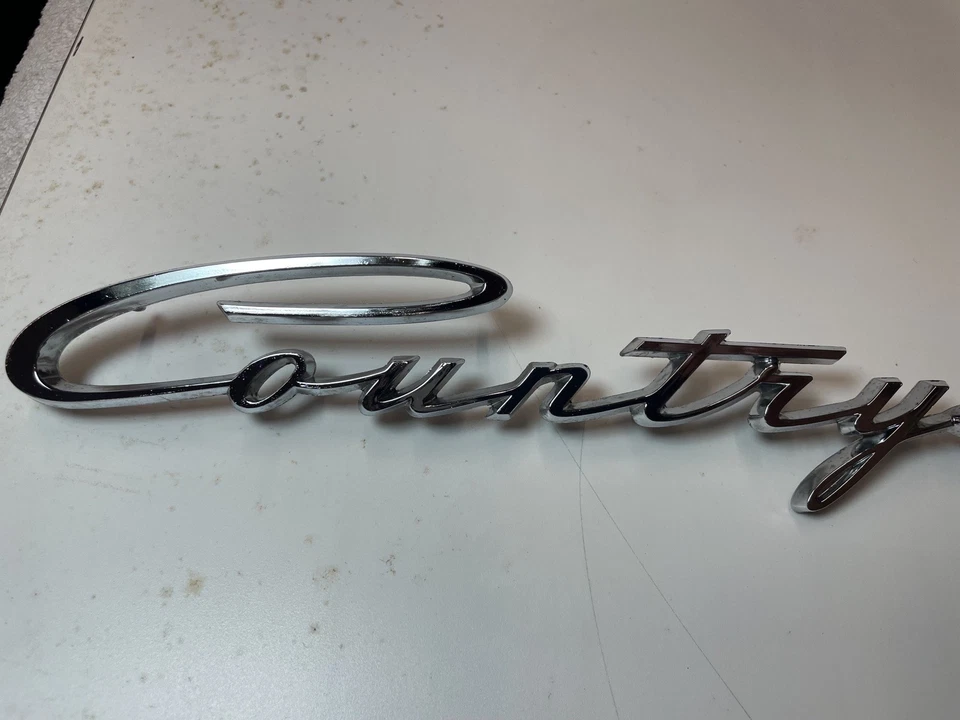 1962 年福特 Country Squire Wagon NOS 铬前门徽章 — 第 3/4 张图片