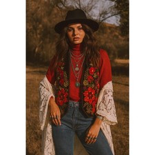 Vintage Handmade Guatemalan Handmade Embroidered Red Floral Vest Medium