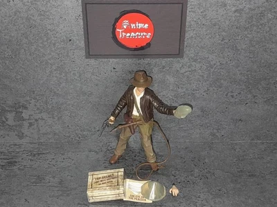 Figurine INDIANA JONES kingdom of the crystal skull : INDY & CRANE hasbro 2008 - Photo 1/2
