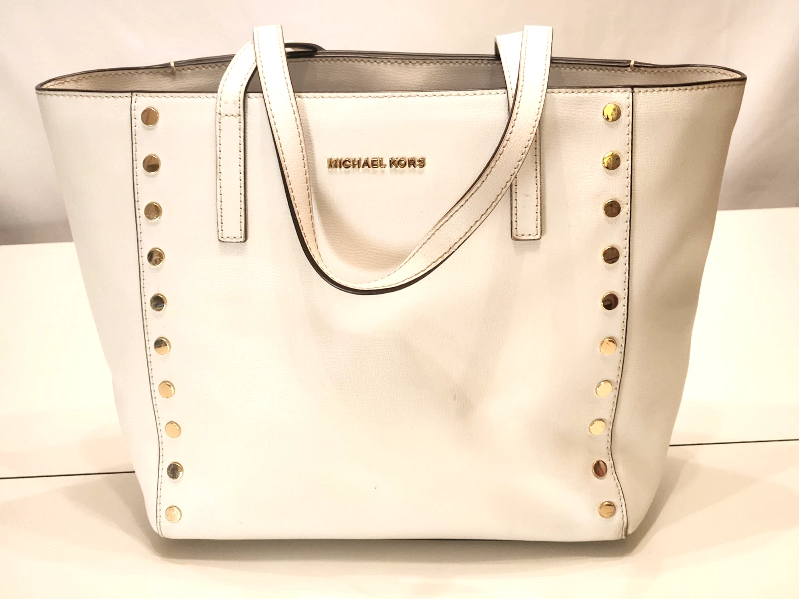 Michael Kors Rivington Stud Lg Tote Leather HandBag Purse White Goldtone Trim