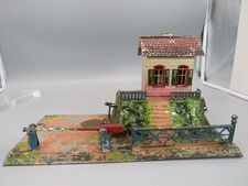 Carette  Bahnübergang mit Wärterhaus + Uhrwerk uralt von Spur 0+1