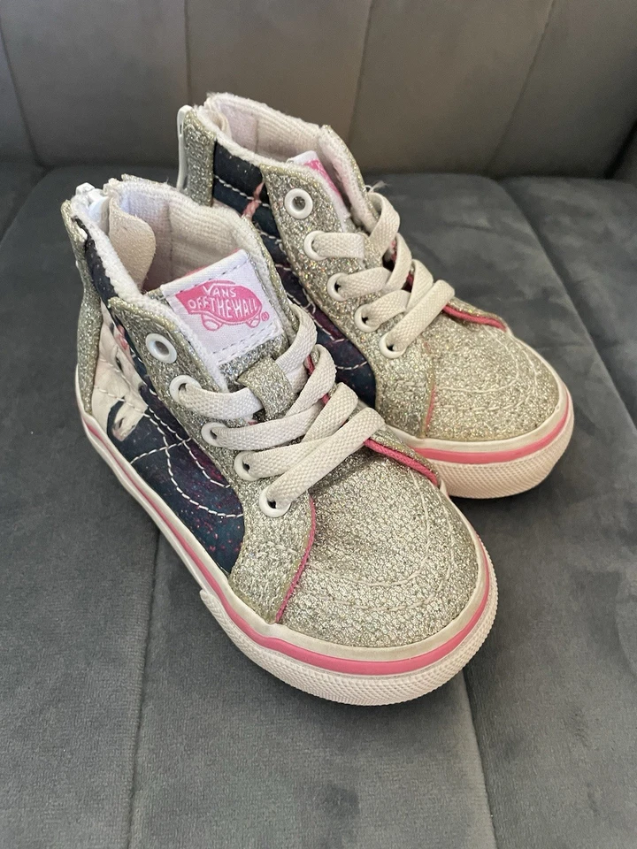 Furgonetas para niños pequeños Off The Wall plata brillo, rosa, azul unicornio Hi-tops talla 4 Foto 3 de 4