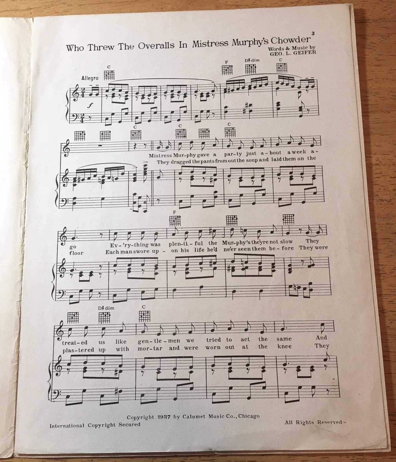 Who Threw the Overalls in Mistress Murphy’s Chowder (1937) Guitar Sheet