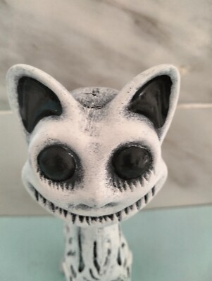 SMILE CAT ZOONOMALY FIGURE 8