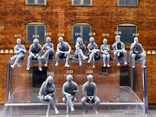 1:64 Figures  - Resin / unpainted - For Dioramas #526 Miniature Figures 164 Fig