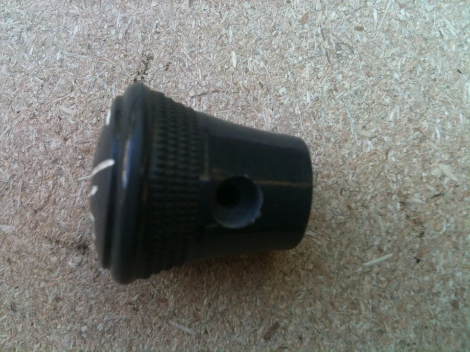 SAAB 96 Sport MC850 / V4 / GT 1964 1965 1966 1967 Windscreen Wiper Knob N.O.S - Imagem 2 de 2