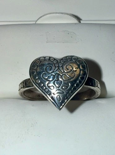 RARE BRIGHTON Solid Sterling Silver Vintage-Style Engraved Heart Ring Size 7.75