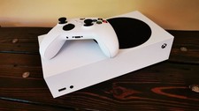 Microsoft Xbox Series S White Console Wi-Fi HDMI USB-A with Controller