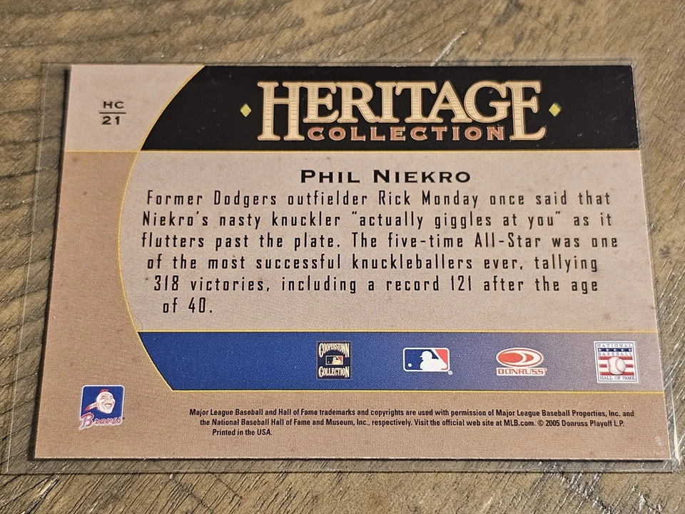 2005 Diamond Kings Phil Niekro Heritage Collection Insert Nmmt - Image 3 of 3