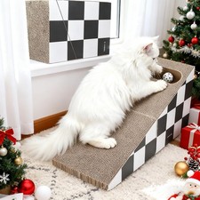 Cat Scratcher  Lounge Mat with Ball - Triangular, Dual-Use Design