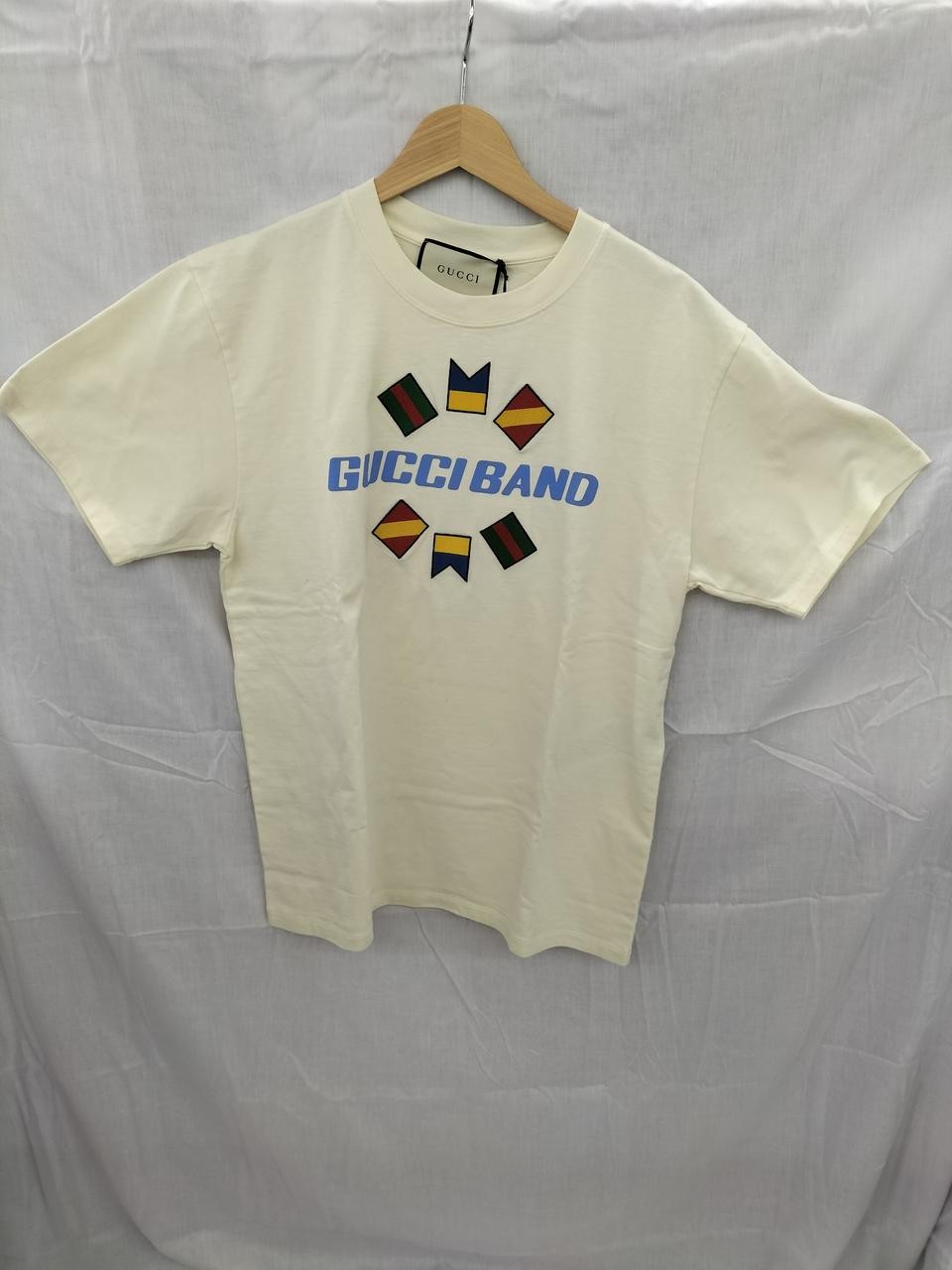 Gucci Band Logo Graphic Cotton T-Shirt for Men and Women
