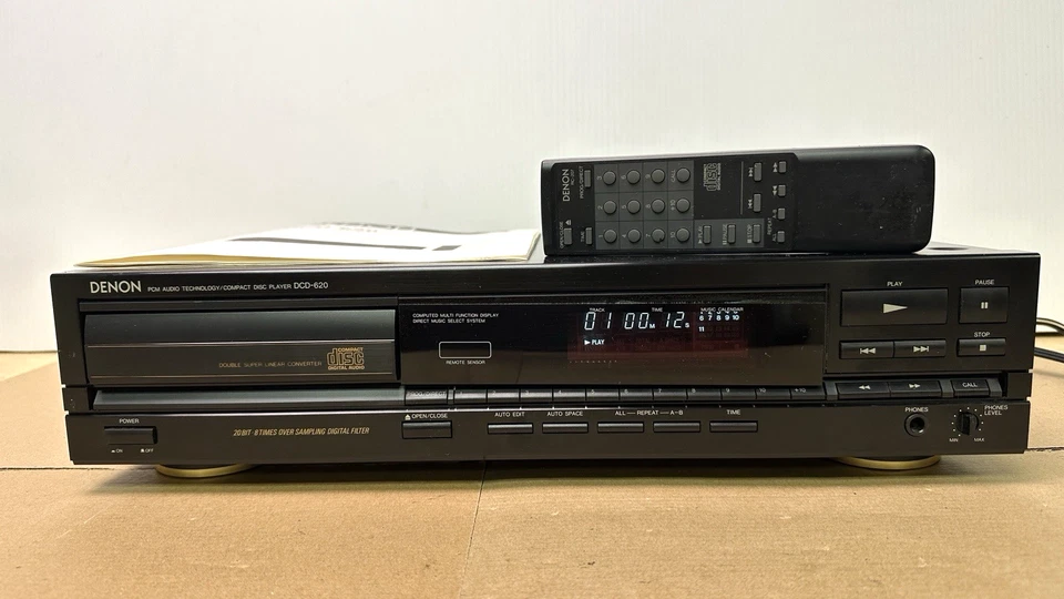 Denon DCD-620 Audiophile Single CD Player 20Bit 8x Oversampling W/ Remote Tested - Image 2 of 4
