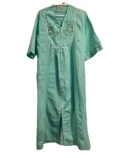 Seersucker House Dress Sz M Stripes Green & White Pockets Collections Etc