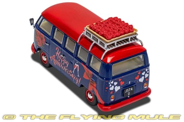 Corgi 1:43 VW Camper Happy Anniversary - Image 2 of 4