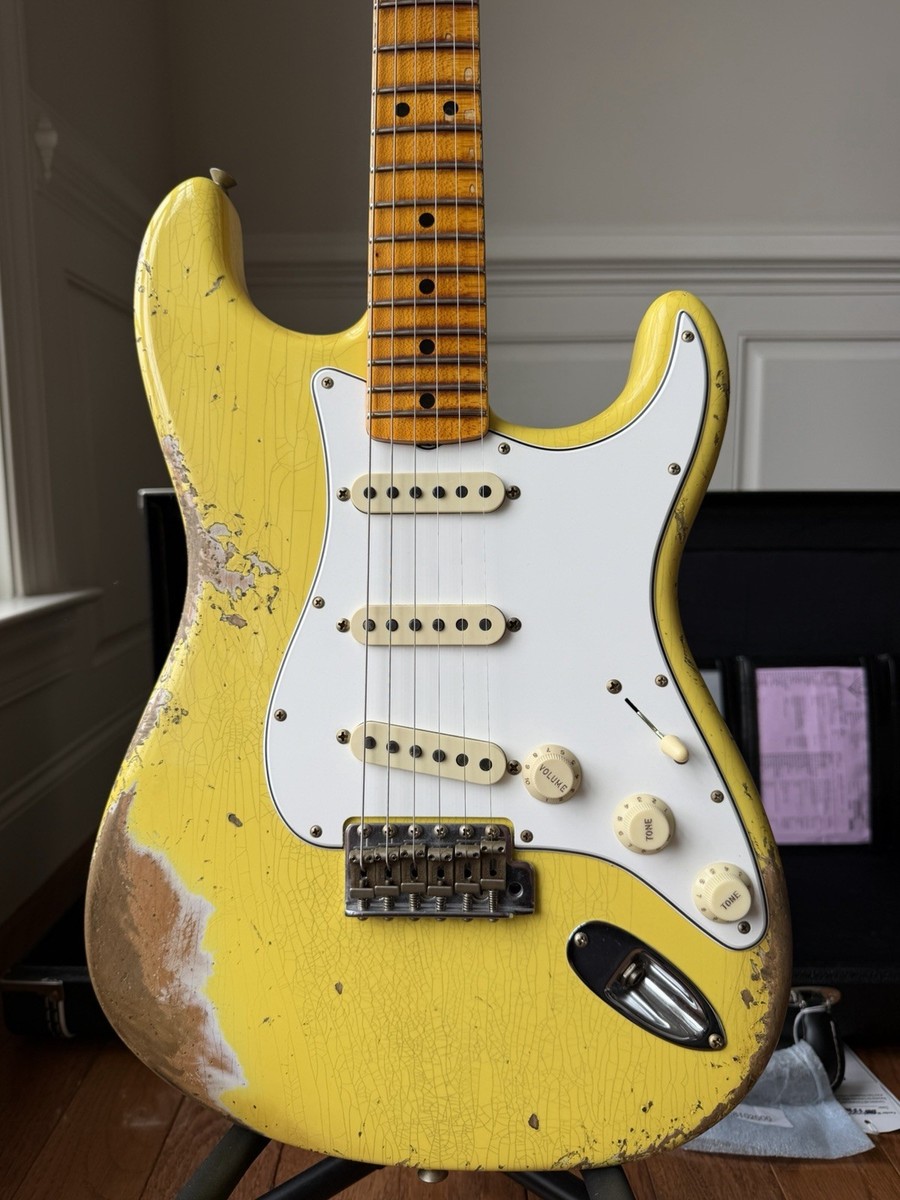2026 Fender Custom Shop '69 Stratocaster SR25 Heavy Relic Canary