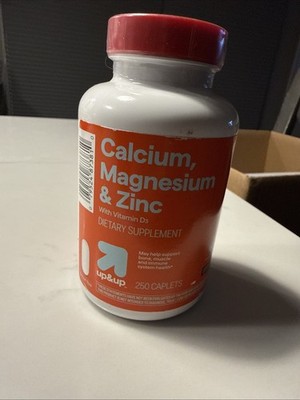 Up & Up Calcium, Magnesium, & Zinc w/Vit D3  250 Caplets Exp 3/28