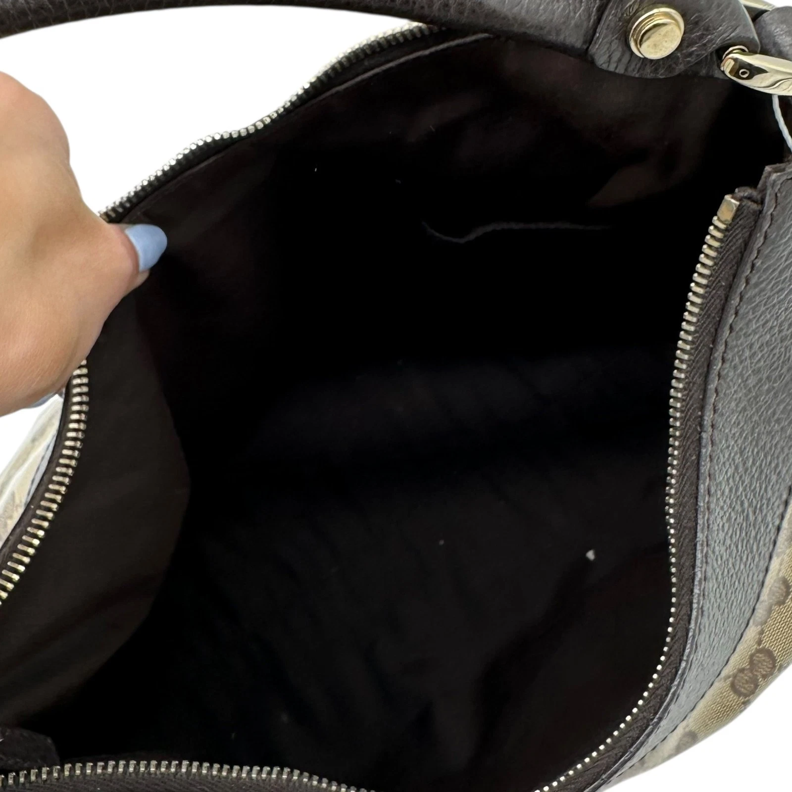 Borsa a tracolla Gucci Abby con monogramma in tela rivestita marrone