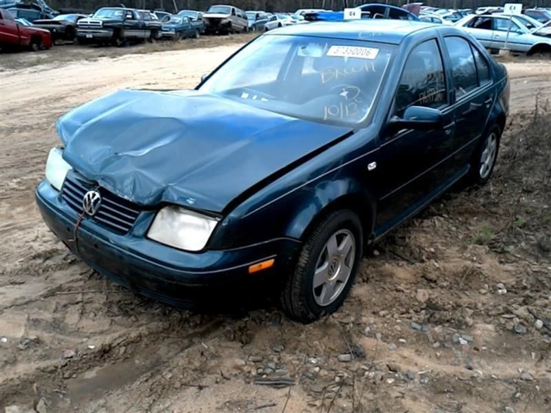 Reservatório de lavadora Volkswagen Jetta (2.0L / FWD) 2000-04  - Imagem 3 de 4