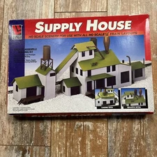 Life-Like Trains Supply House Kit #1398 HO Scale Vtg Large Train Hobby Building