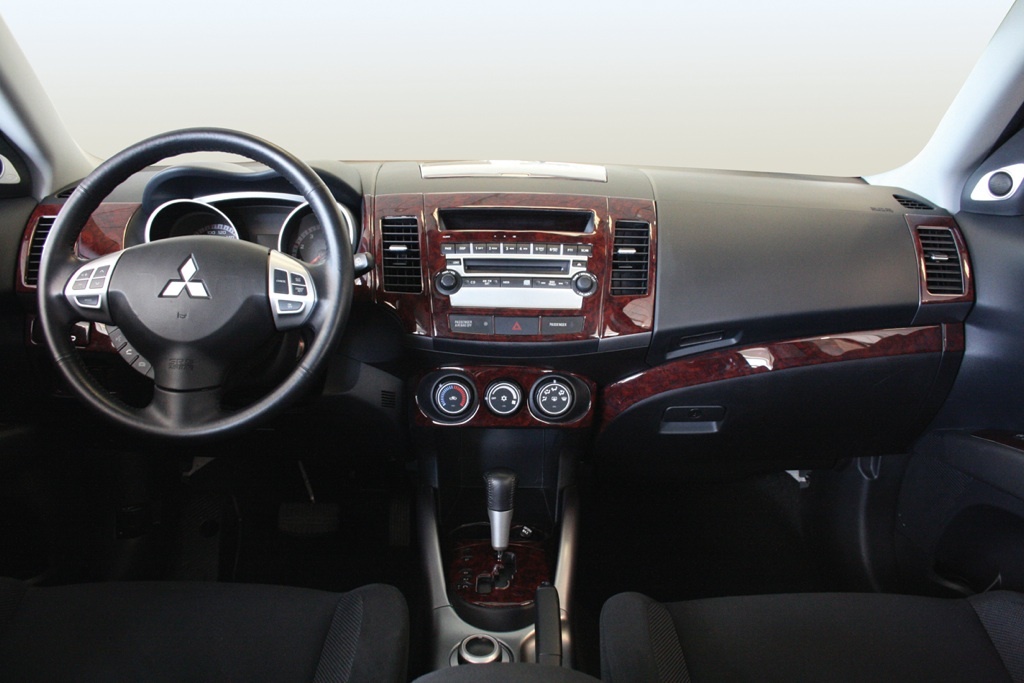 Kit De Cubierta Para Tablero De Mitsubishi Outlander 2007-2013 – XScorpion