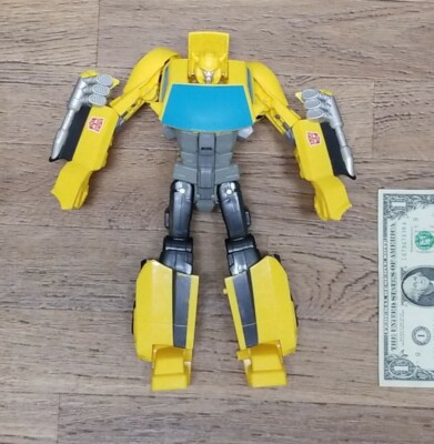 2015 Hasbro Tomy Bumblebee Transformers Autobot Robot Yellow Car Toy