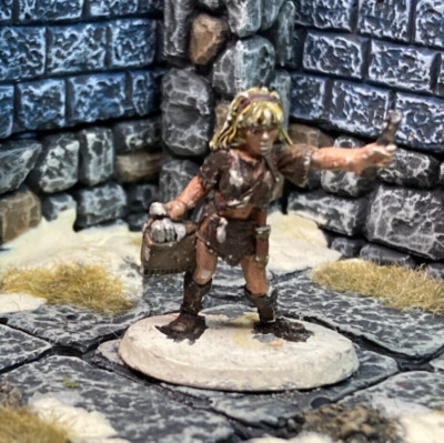 Vintage Ral Partha FEMALE DRUID/WIZARD? 1990 metal D&D forgotten realms oop BG25