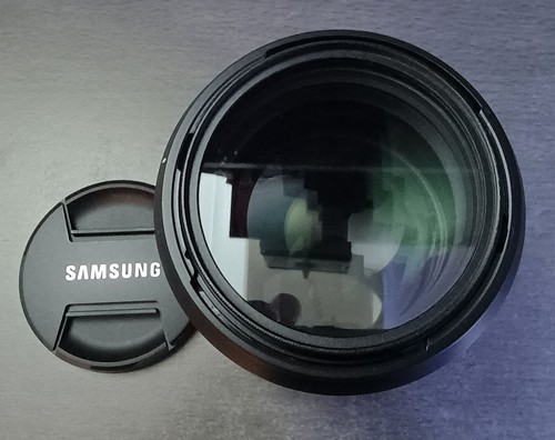 SAMSUNG NX 85mm f1.4 ED SSA Lens - Picture 8 of 16