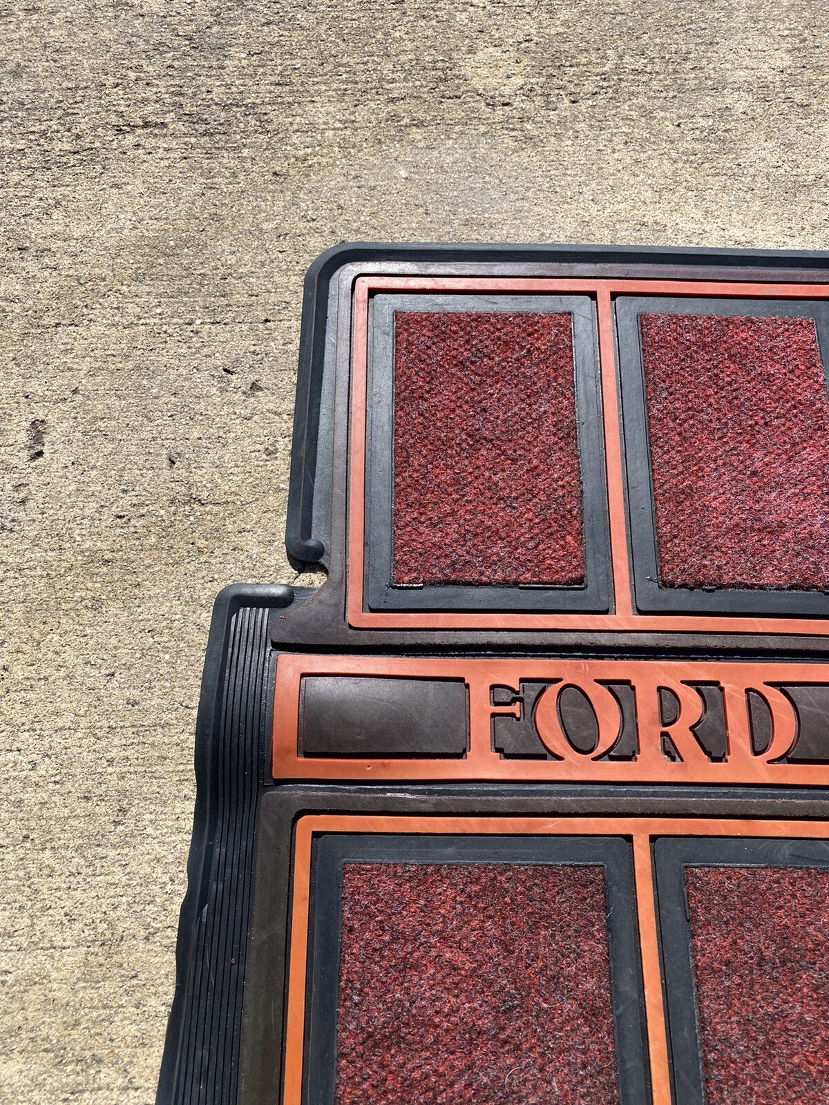 Vintage Plasticolor Ford Passenger Car Front Rubber Floor Mat Red