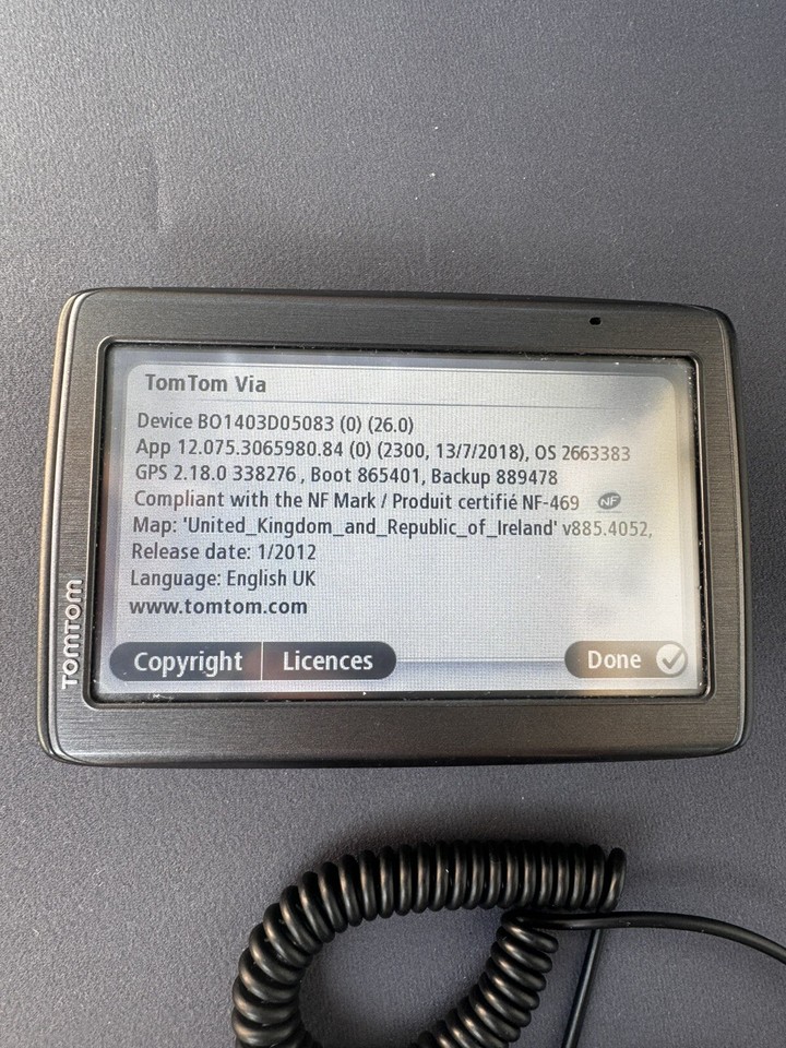 TomTom 4EQ50 Z1230 Sat Nav GPS System UK and Western Europe Maps