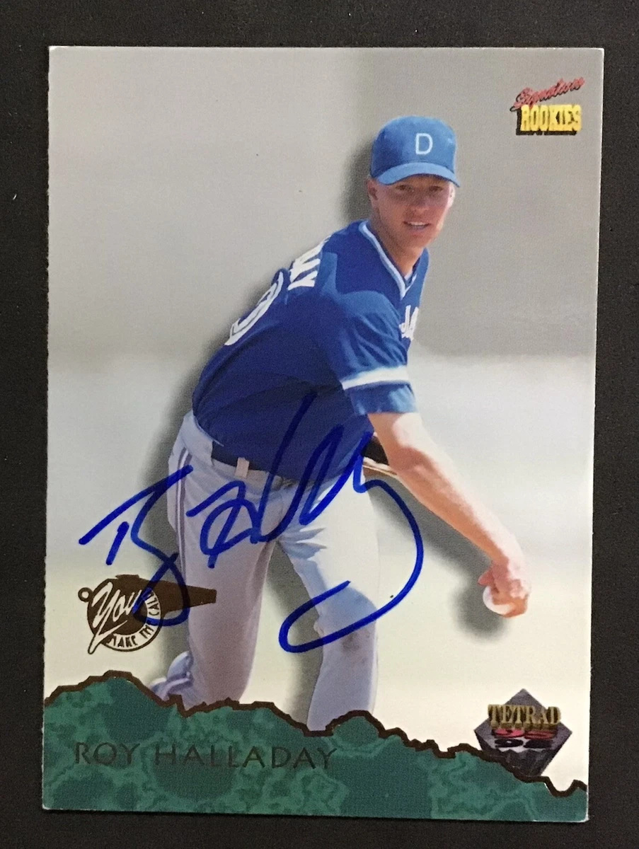 Roy Halladay Autographed Baseball Sports Trading Cards