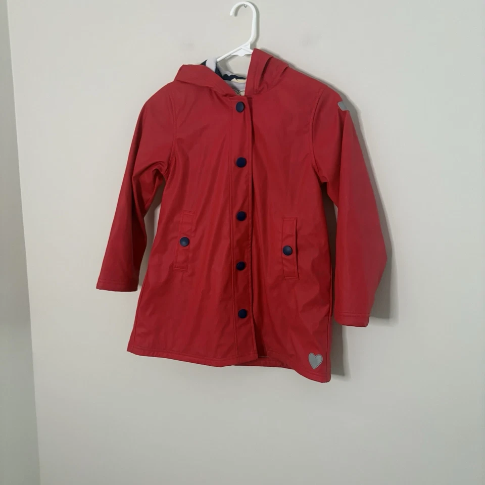 Impermeable Hatley Niños Rojo con Forro de Terrycloth a Rayas Azules y Blancas Talla 8 Foto 2 de 4