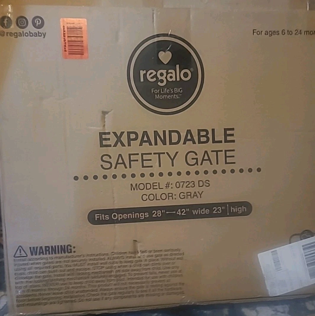 Regalo Expandable Plastic Baby Gate (0723 DS)