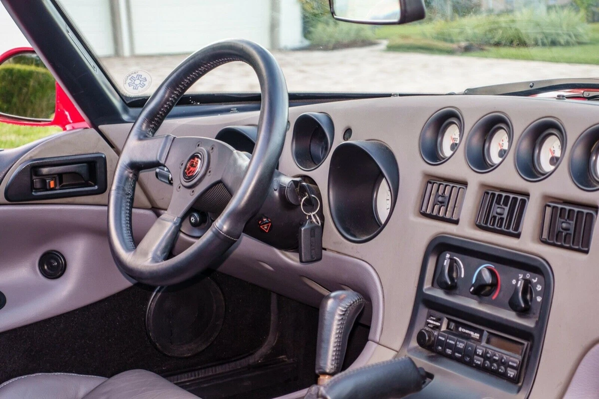 Click photo thumbnail to view