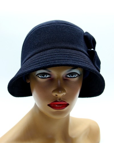 Women's Blue Cloche Hat – Elegant 1920s Flapper Style, Timeless & Stylish - Picture 4 of 9