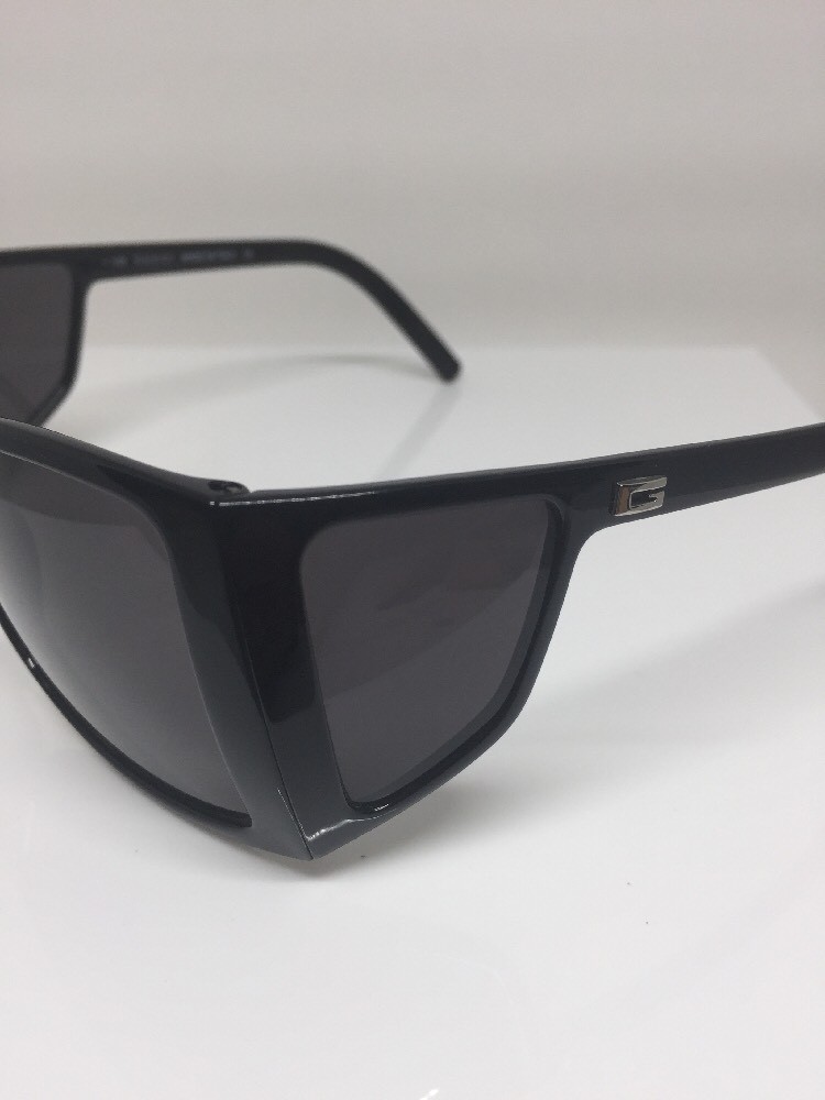 New Vintage GUCCI 2466 Sunglasses GG 2466/S w/ G Logo & Side